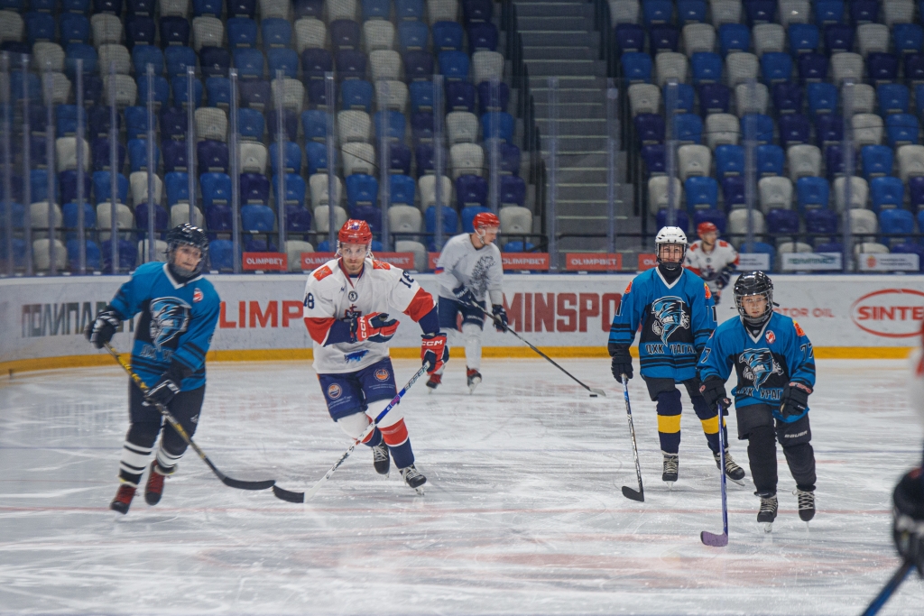 AKM07313.jpg AKM07313.jpg
