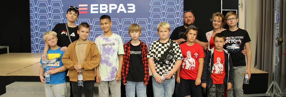 Дворовые команды «Оружейник» и «Павловцы» приняли участие в праздновании Дня металлурга