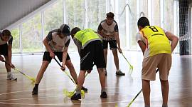 В Тульской области области проходят игры Первенства школьных спортивных клубов по флорболу