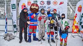 В Тульской области провели Фестиваль "Мама, папа, я - хоккейная семья"