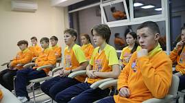 Дворовые хоккеисты из Тульской области в «Артеке»