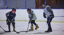 Федерация хоккея Тульской области приглашает детей к участию в турнире по хоккею в валенках!