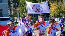 Дворовая команда «Гипс-Юниор» получила хоккейные джерси от предприятия «Knauf Гипс Новомосковск» 